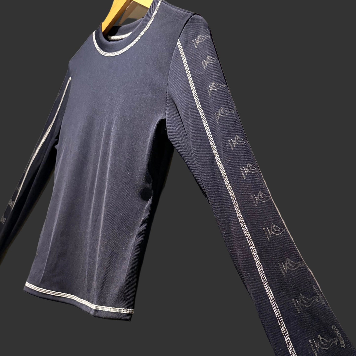 navy contrast stitch compression top