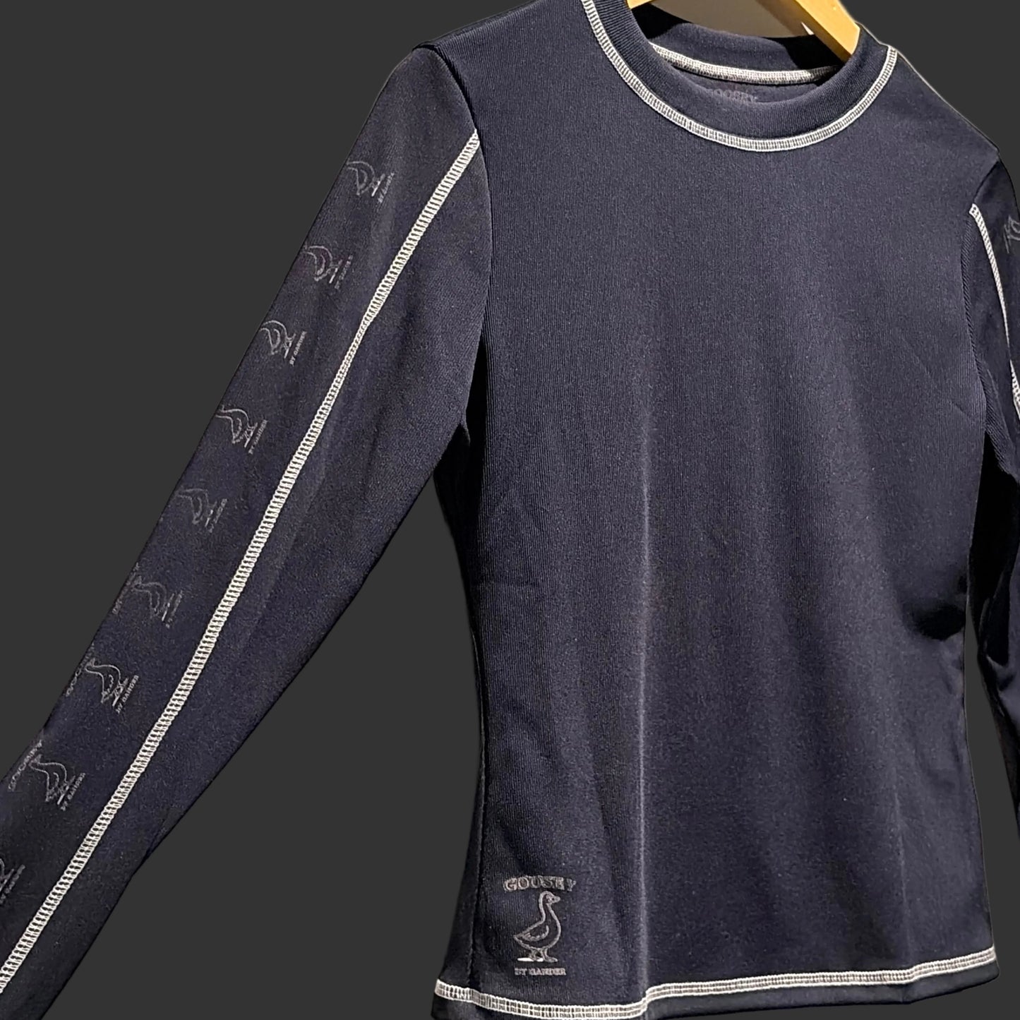 navy contrast stitch compression top